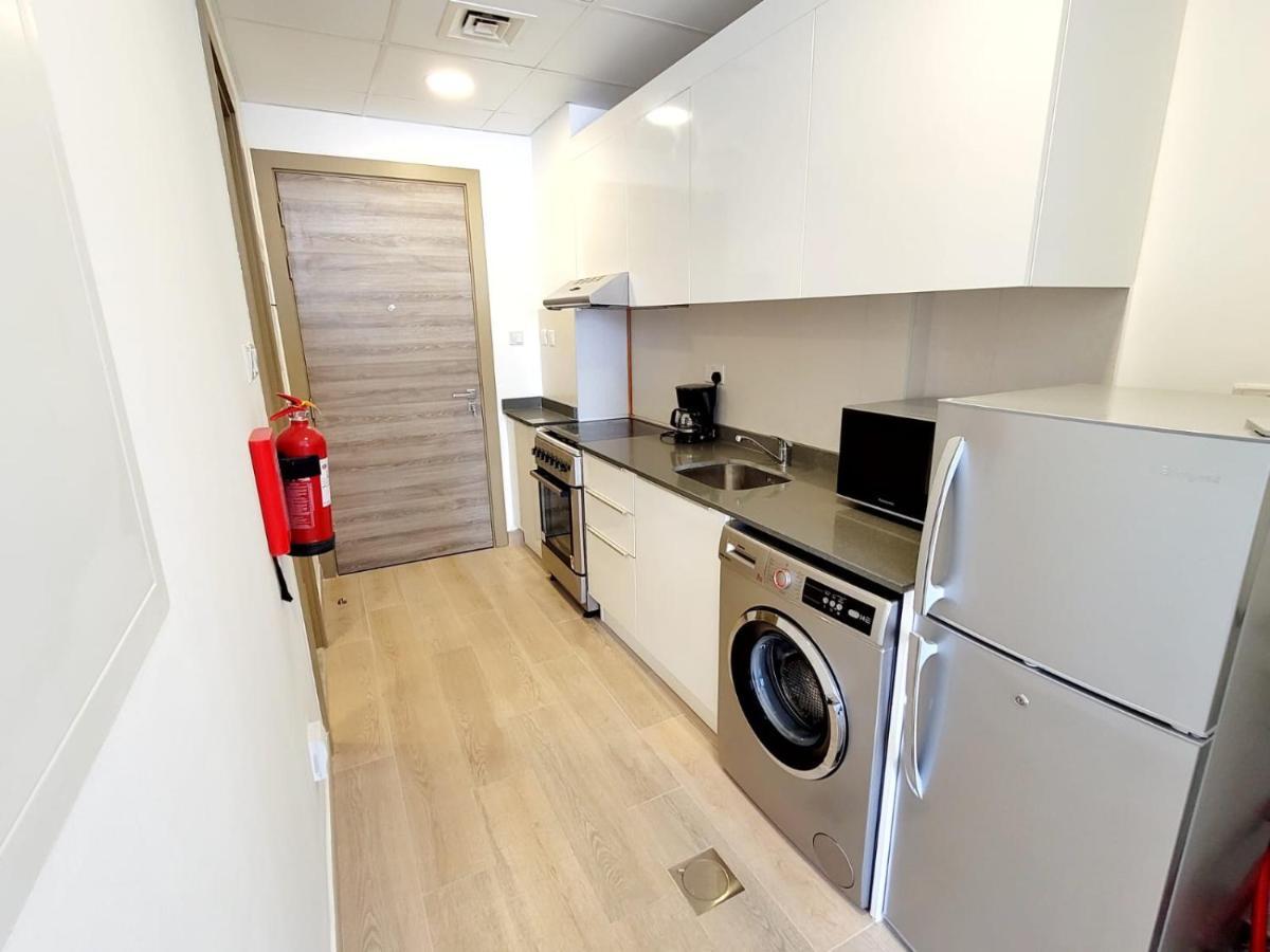 Bloom Height Tower Apartment ดูไบ ภายนอก รูปภาพ